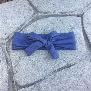 Denim headband with bow for baby
